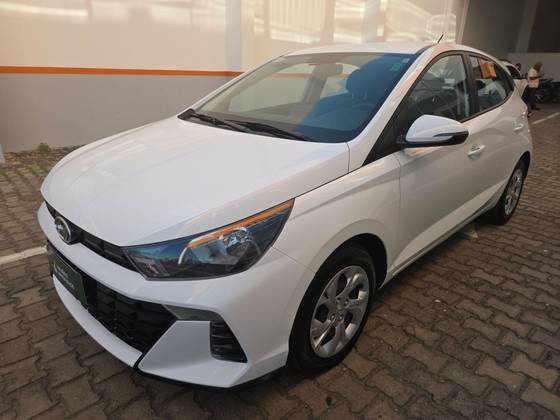 HYUNDAI HB20 1.0 12V FLEX COMFORT PLUS MANUAL HYUNDAI HB20 1.0 12V FLEX COMFORT PLUS MANUAL